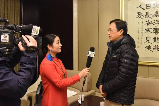 洛陽95后萌妹子當(dāng)殯葬禮儀師 每天工作是送別逝者