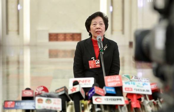 原審原告洛陽市西工區(qū)醫(yī)用橡塑廠與原審被告袁明月委托合同糾紛一